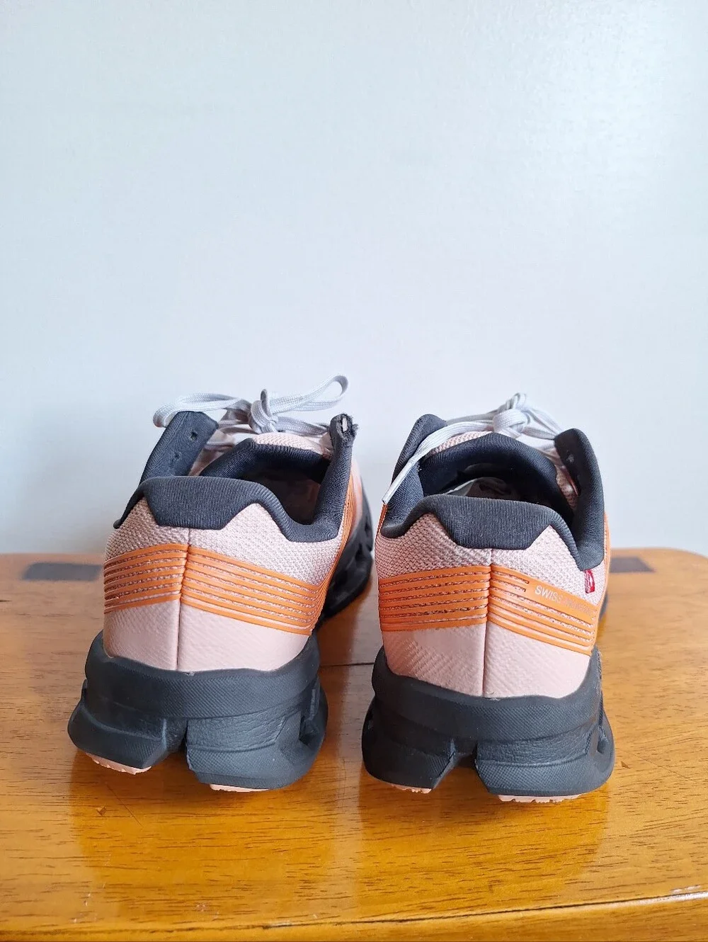 On Running  Cloudgo Women's Rose Magnet Size 7.5